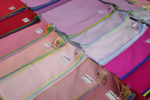 상담에 쓰는 색천과 색상표