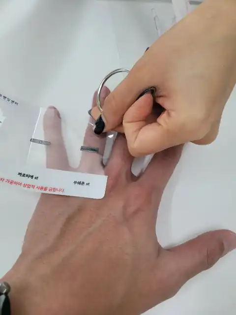 상담에 쓰는 색천과 색상표