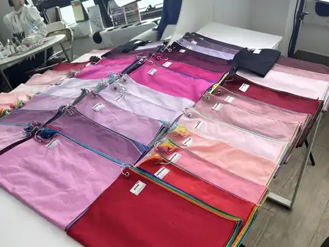 상담에 쓰는 색천과 색상표