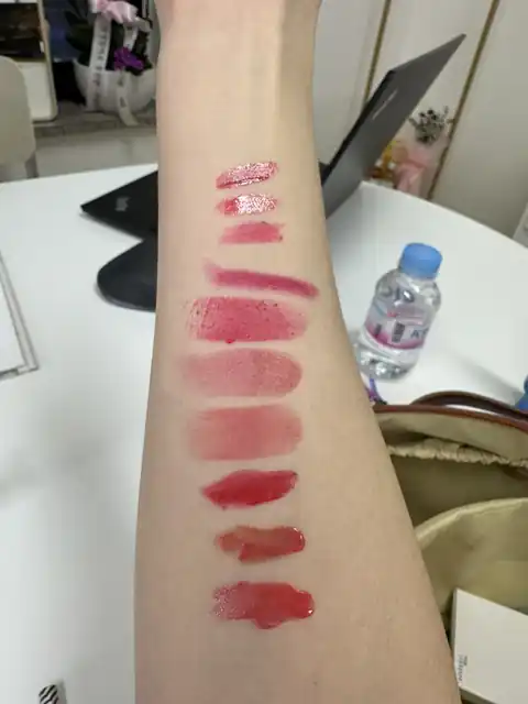 상담에 쓰는 메이크업 제품과 색조
